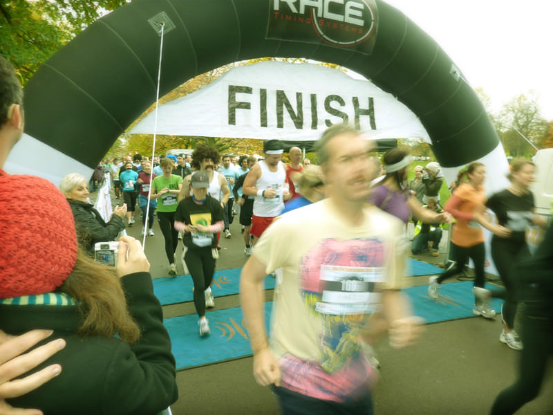 Picture of Matt at Movember 10K run 2010